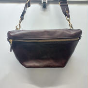 レザーショルダーバッグ|GANZO