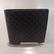 GGエンボスレザーバイフォールドウォレット|GUCCI