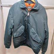 OLTEN BOMBER|CARHARTT