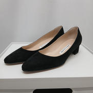 スエードパンプス|MANOLO BLAHNIK
