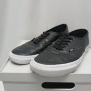 AUTHENTIC BLACK WHITE|VANS