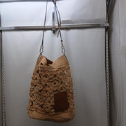 スリットフラワーラージクロシェット|LOEWE
