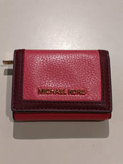 三つ折り財布|MICHAEL KORS