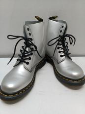 8ホールブーツ|DR.MARTENS