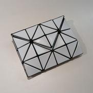二つ折りウォレット|BAOBAO ISSEY MIYAKE