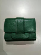 三つ折り財布|TOV