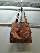 ハンドバッグ|BAO BAO ISSEY MIYAKE