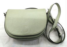 フラップショルダーバッグ|EPOI