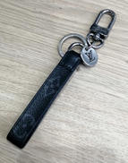 ポルト　クレ　ドラゴンヌ　キーホルダー|LOUIS VUITTON