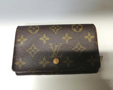 ポルトモネビエトレゾール|LOUIS VUITTON