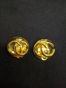 レジンココマークイヤリング|CHANEL