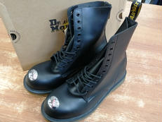 MAINE 10ホールブーツ|DR.MARTENS