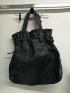 エンボスロゴトートバッグ|CHANEL