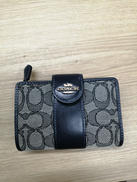 2つ折り財布|COACH