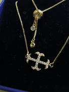 クロスモチーフブレスレット|SWAROVSKI