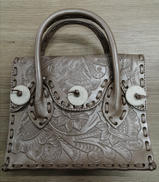 ミニマエストラ|CARVING TRIBES