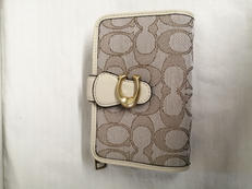 タビー ミディアムウォレット|COACH