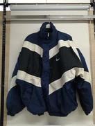 ナイロンジャケット|NIKE
