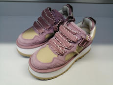 ASTROMEL スニーカー|UGG