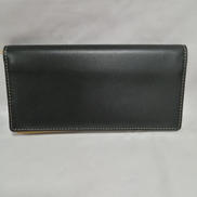 二つ折りロングウォレット|P.I.D