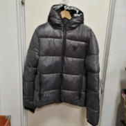 中綿ジャケット|GUESS