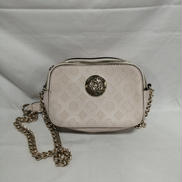 ショルダーバッグ|GUESS