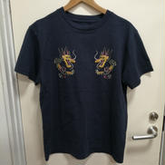 ドラゴン刺繍Tシャツ|TOYO ENTERPRISE