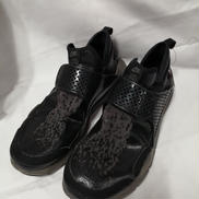 スニーカー|NIKE×STONEISLAND