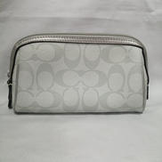 シグネチャーポーチ|COACH