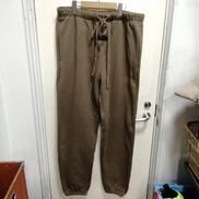 スウェットジョガーパンツ|FEAR OF GOD ESSENTIALS