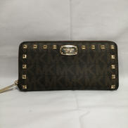 MK柄ラウンドジップウォレット|MICHAEL　KORS