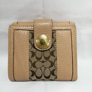 2つ折りシグネチャーウォレット|COACH