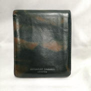 2つ折りレザーウォレット|KATHARINE HAMNETT