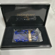 ブルーマーブル|YVES SAINT LAURENT