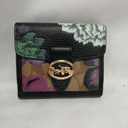 二つ折りウォレット|COACH×KAFFE FASSETT