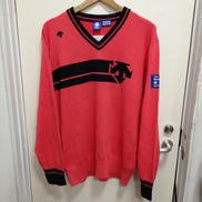 Vネックニット|DESCENT