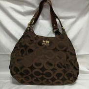 BIGシグネチャハンドバッグ|COACH