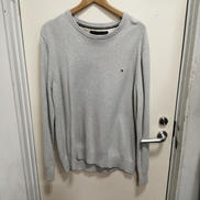 ワンポイントロゴセーター|TOMMY HILFIGER