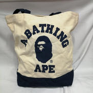 ロゴ入りトートバッグ|A BATHING APE