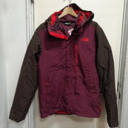 ロゴ入りマウンテンパーカー|THE NORTH FACE