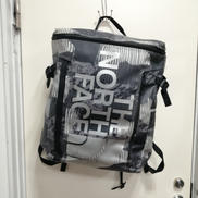 グラフティ柄リュック|THE NORTH FACE