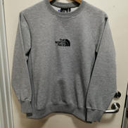 ロゴ刺繍スウェット|THE NORTH FACE