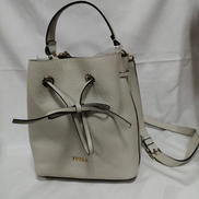 レザーショルダーバッグ|FURLA