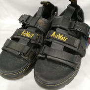 マルチストラップサンダル|DR.MARTENS