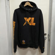 ロゴデザインパーカー|NEW ERA×X-LARGE