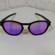 ラッチ|OAKLEY