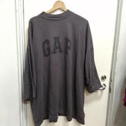 ルーズシルエットTシャツ|YEEZ YGAP×BALENCIAGA