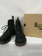 スウェードホールブーツ|DR.MARTENS