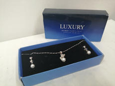 淡水真珠ネックレス&イヤリングセット|LUXURY