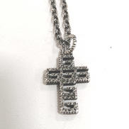 クロスネックレス|GUCCI